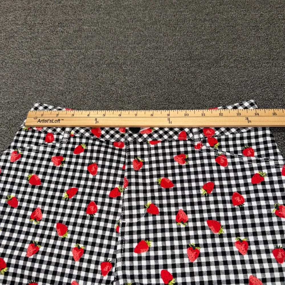 Bagatelle Collection Strawberry Gingham Shorts Black White Red Sz 6 Cottagecore